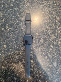 Apple Watch Series 10 42mm GPS + Cellular