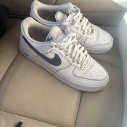 Nike; Air Force 1