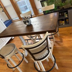 Ashley Valebeck Counter Height Dining Table and 4 Barstools, White