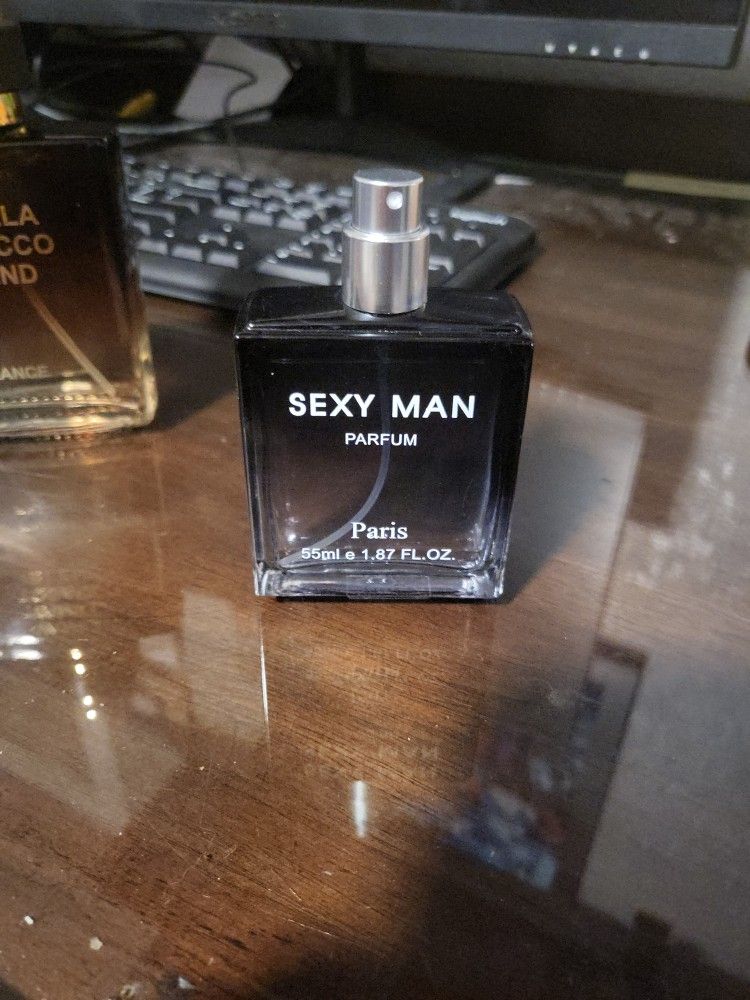 Sexy Man (Eau de Parfum Spray) 1.87fl oz