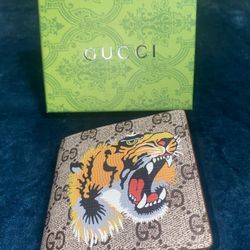 Gucci WALLET GREAT QUALITY 