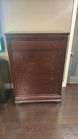 5 drawer chest