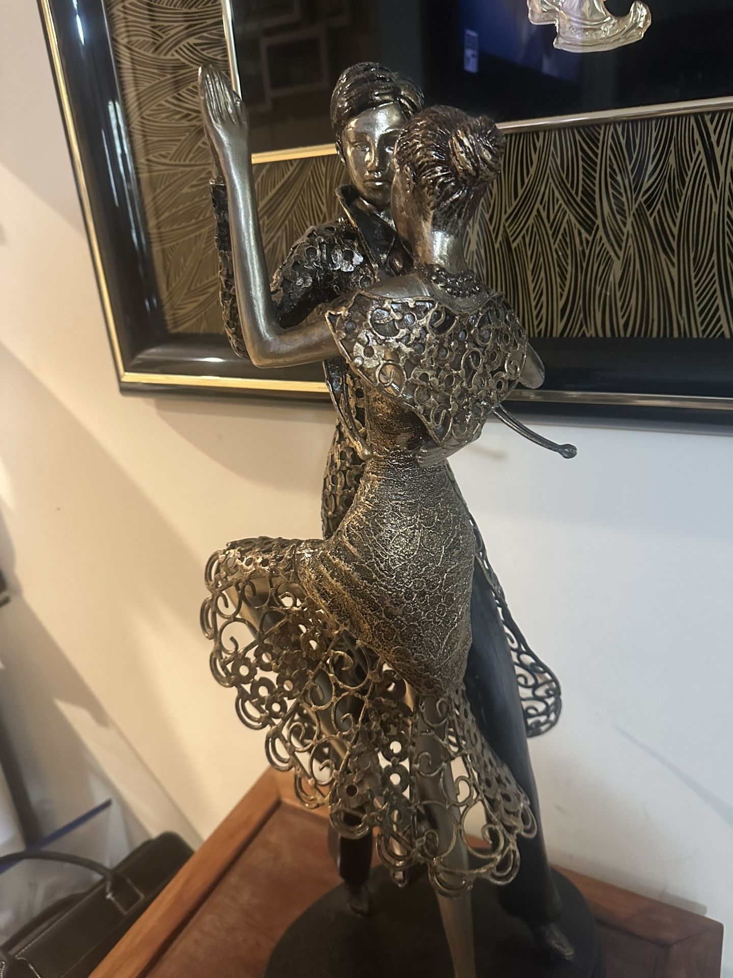 Statue