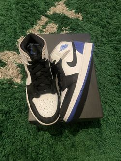 Jordan 1 Mid Blue / Black All Sizes