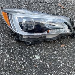 Subaru passenger side headlight