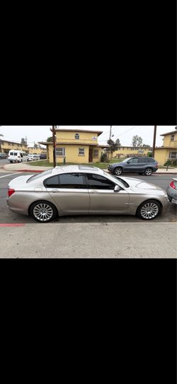 2010 BMW 750i