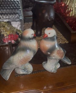 Two Vintage 1950s Ceramic Pigeon or Dove Bird Figurines, 