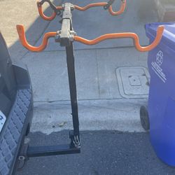 THE GRABER. BIKE RACK / SEATS 2