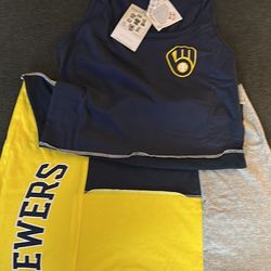 Women’s Brewers Dress Large