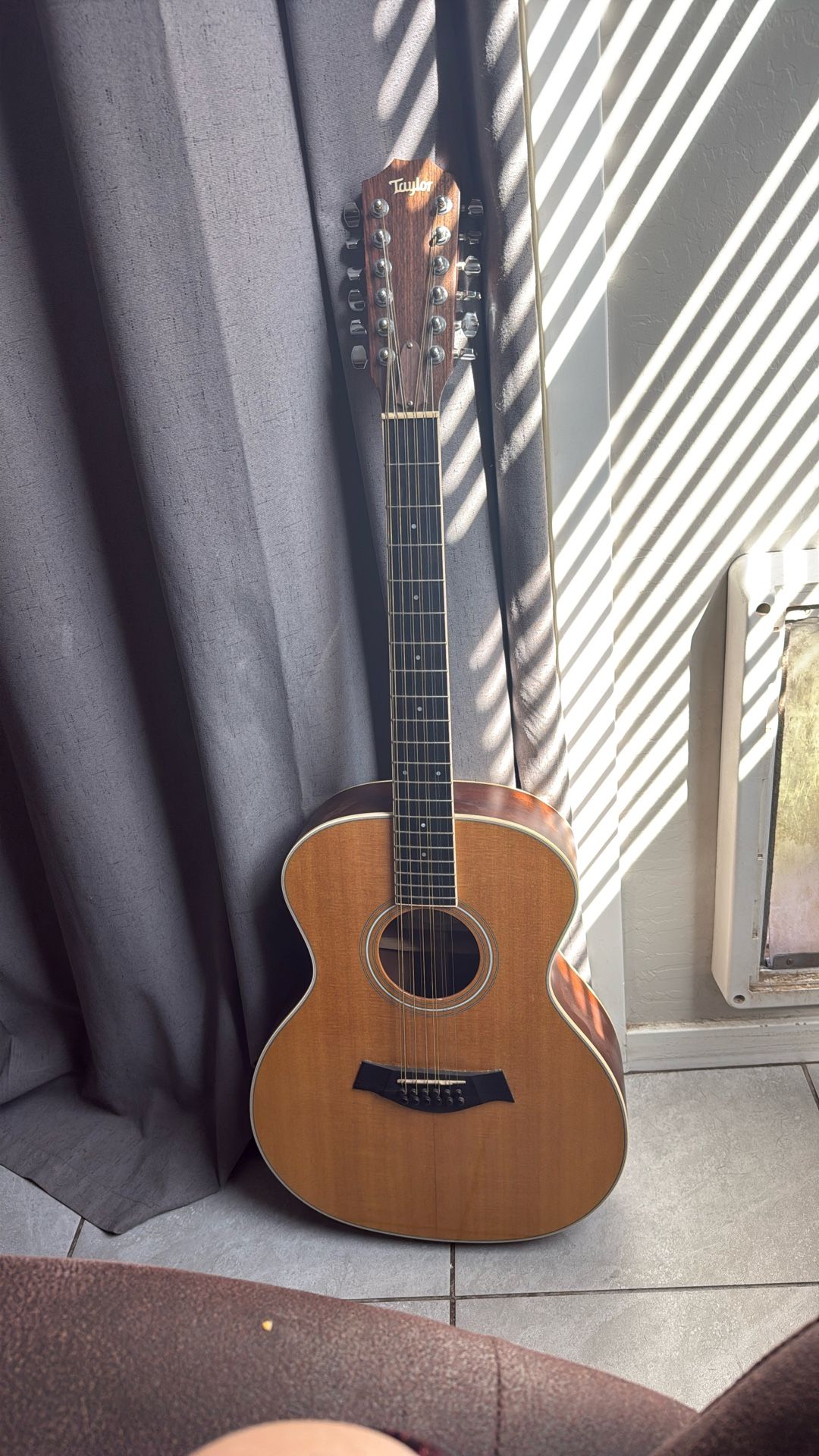Acoustic Guitar