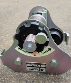 OZ Lifting Products push beam trolley