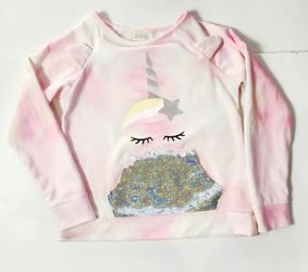 Girl's sweater size: 10