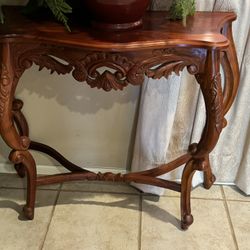 Decorative  Table