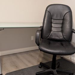 Glass Table And Chair Combo 