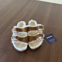 New Kids Birkenstock Size 32 Arizona shearling Suede