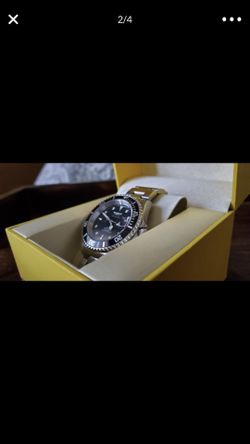 Invictus diving watch