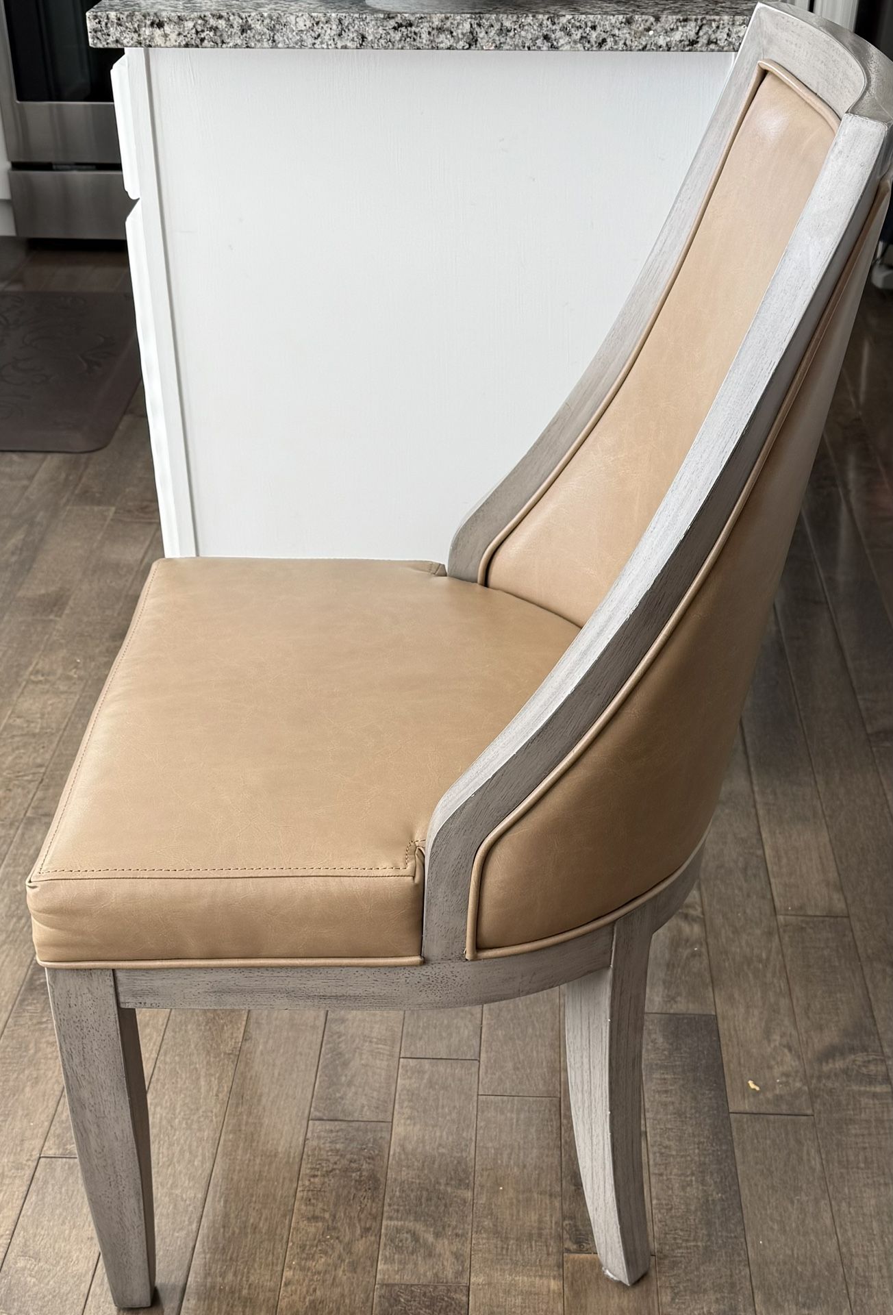 Set of 4 Leather/Wood Chairs