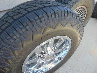 4  New 17X9 Chrome Gear Offroad  285 70 17 Nitto Nomad Grappler 4ply Tires  6X5.5 & 6X135 CHEVY FORD TOYOTA