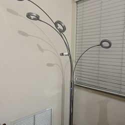 Standing Lamp 