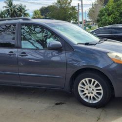 2007 Toyota Sienna 