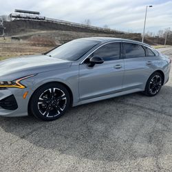 2022 Kia K5 GT Line 