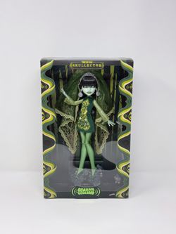 Monster High Skullector Scarah Screams Doll