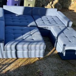 SECTIONAL COUCHES FOR SALE!