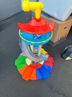Paw patrol lookout toy