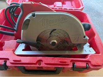 Milwaukee 6390-21 15 Amp 7-1/4 in. Tilt-Lok Circular Saw