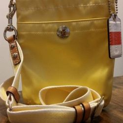 👀 COACH Messenger Bag For Sale!! 👀
