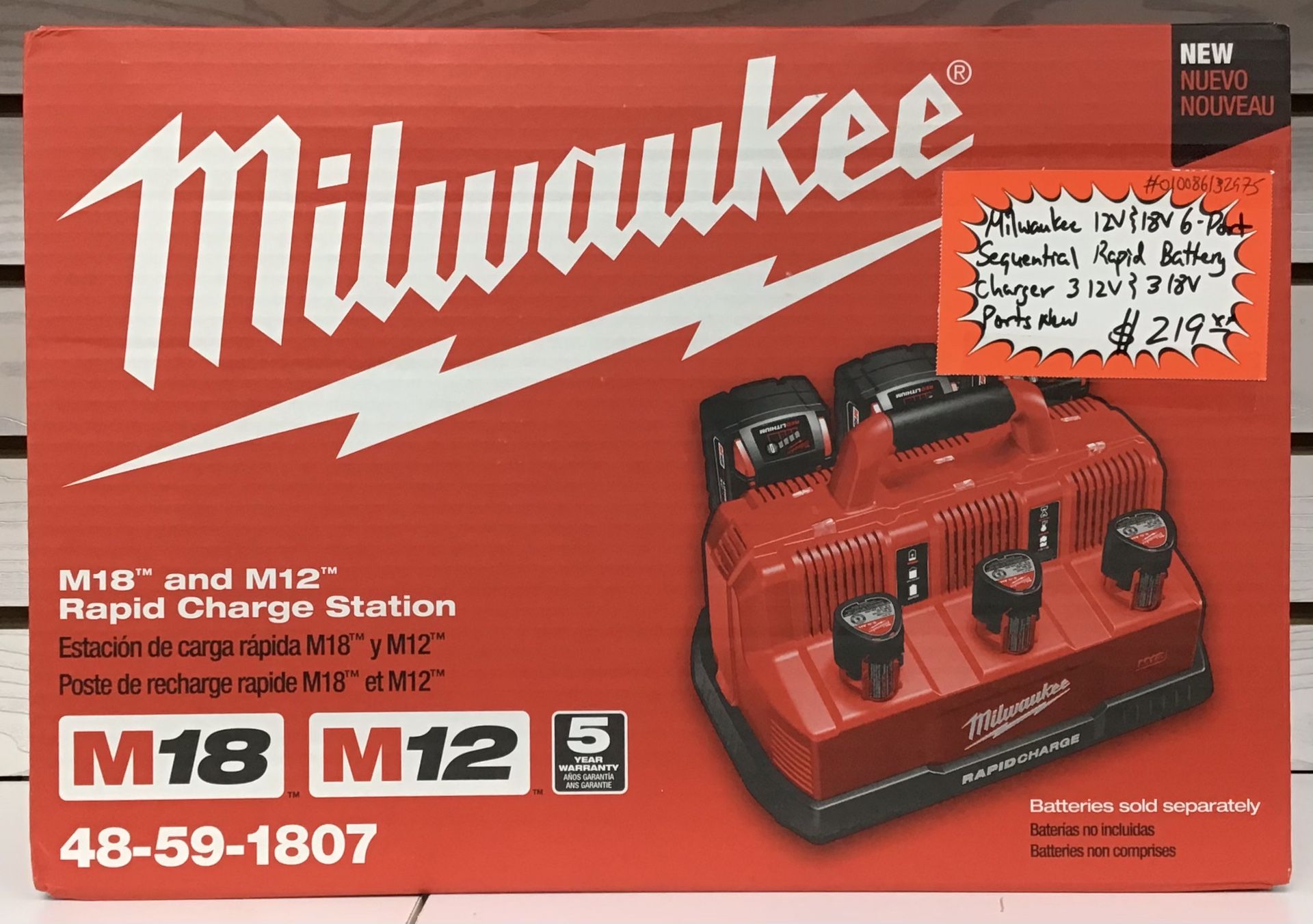 Milwaukee 12V & 18V 6-Port Sequential Rapid Battery Charger 3 12V & 18V Ports New 