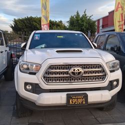 2017 Toyota Tacoma