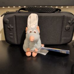 Disney Pixar Ratatouille Remy Shoulder Plush 