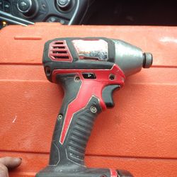 Milwaukee M18 Impact Driver With Battery