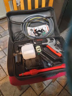 Cordless pressure washer