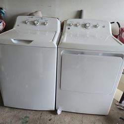 E&G Washer And Dryer Set