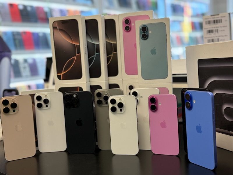 New Unlock iPhone 16 Pro Max 256GB No Credit Needed Only $79 Down Payment Today!! Only At Phone Hub Fall River