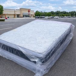 🔵BRAND NEW QUEEN SET $219