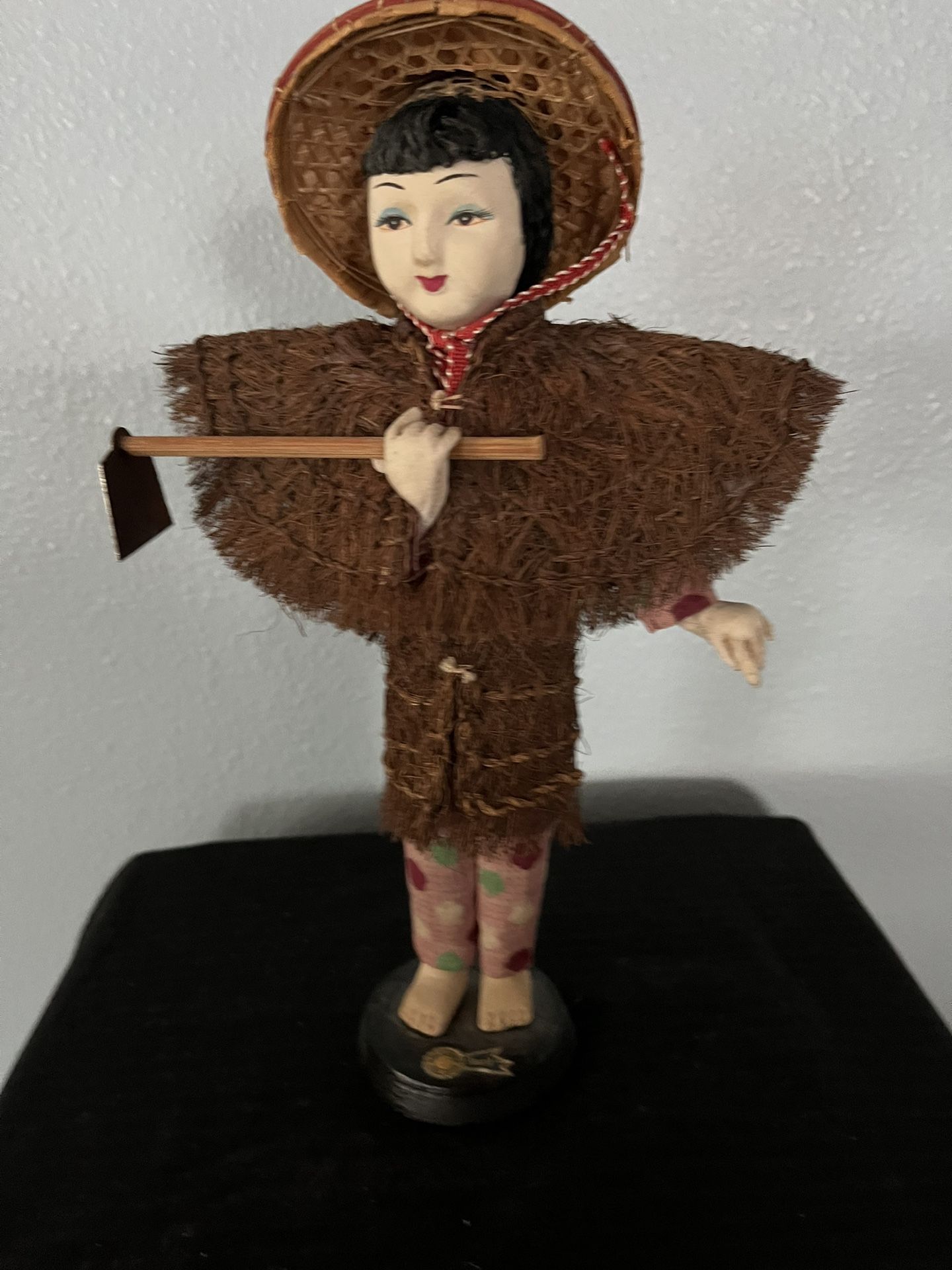 VINTAGE HAND CRAFTED ORIENTAL 11" DOLL