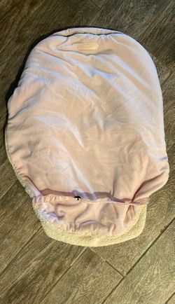 Baby car seat warm attachment
