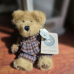 Boyds Bears Jordan T Fallsbeary 8” Plush Bear w/ Tag Jointed Vintage Cute Outfit