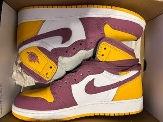 Jordan 1 “Brotherhood”