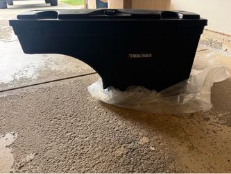 NEW IN BOX Swing Case tool box for 2023-Current Silverado