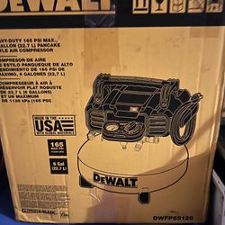 DeWalt Compressor 6gal
