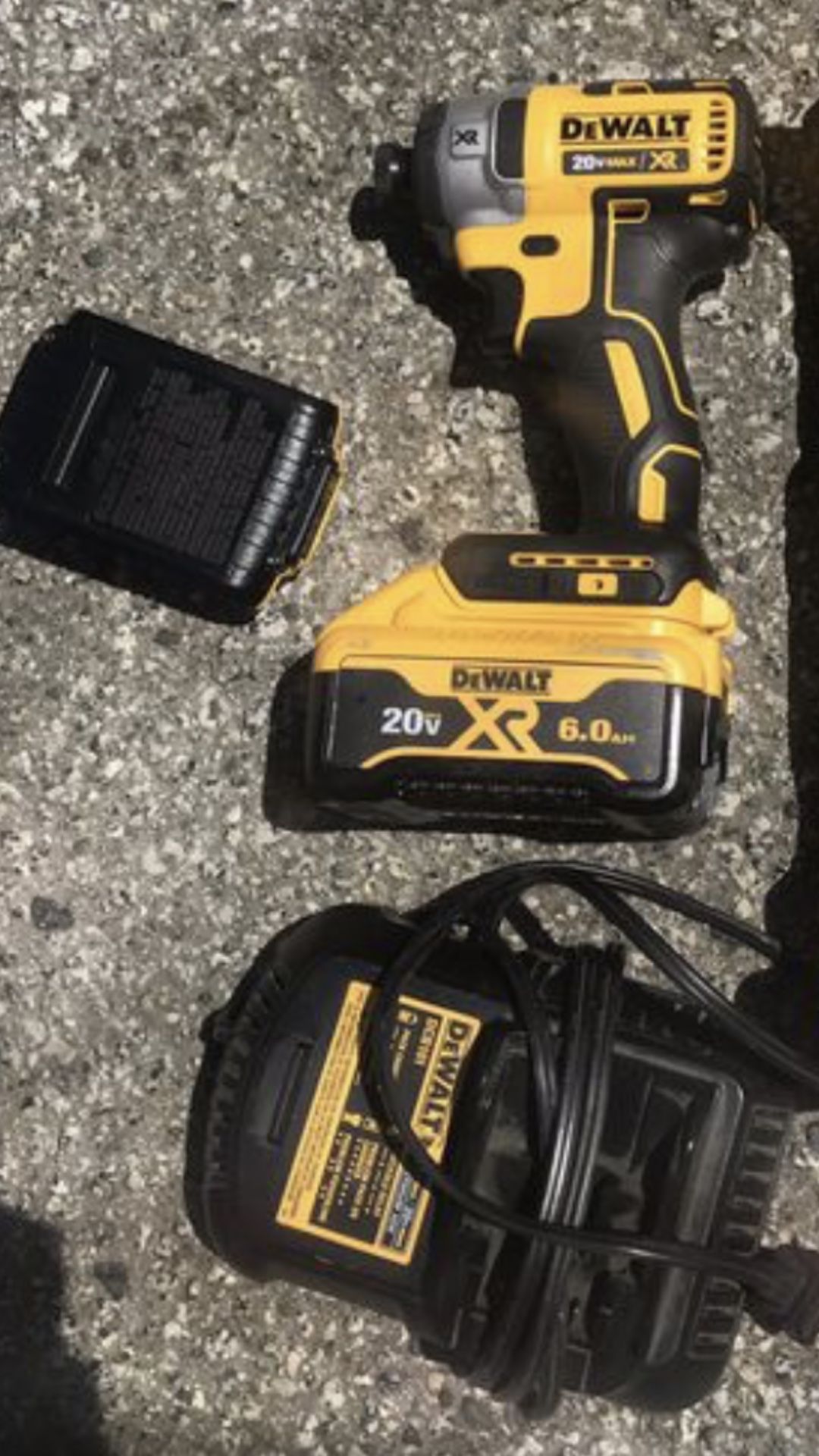 Dewalt 20v XR brushless impact drill with 6.0ah battery