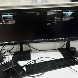(2) 22 Inch Hp Monitors, Hp Docking Station, And Webcam Bundle