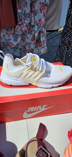 Size 8 , 71/2, 9...