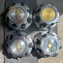 Chevy Silverado 2500 HD Wheel Caps