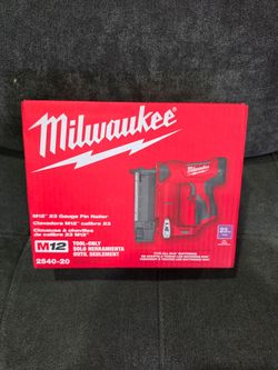 Milwaukee M12 23 Gauge Pin Nailer (Tool-Only)