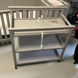 Baby changing table 